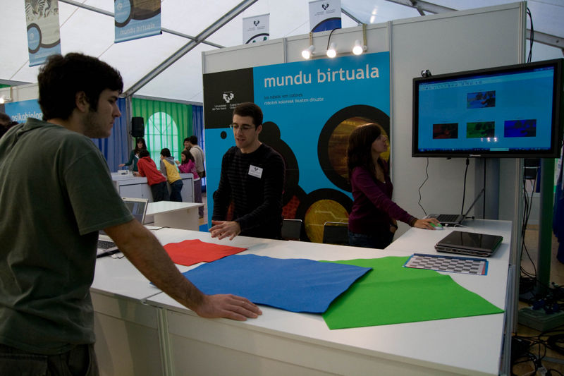 Archivo:SemanaCiencia2009-M-01.jpg